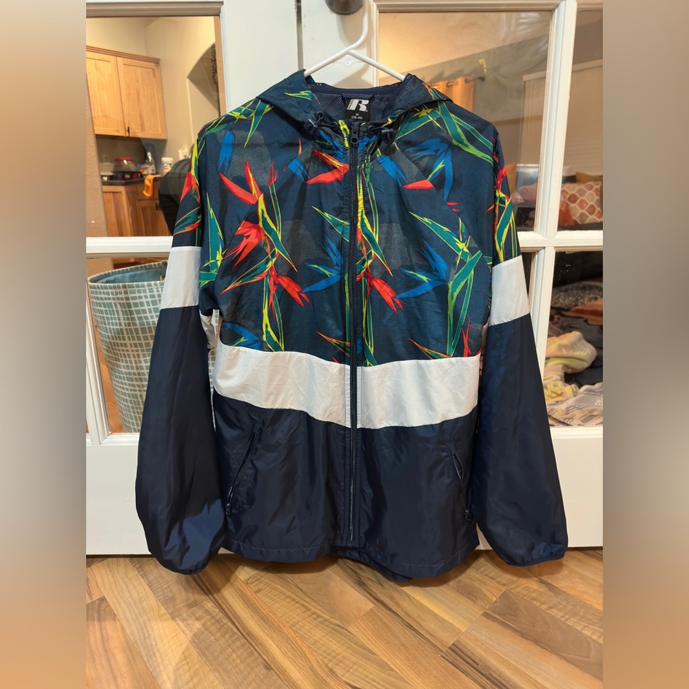 Unique windbreaker zip up jacket - never worn